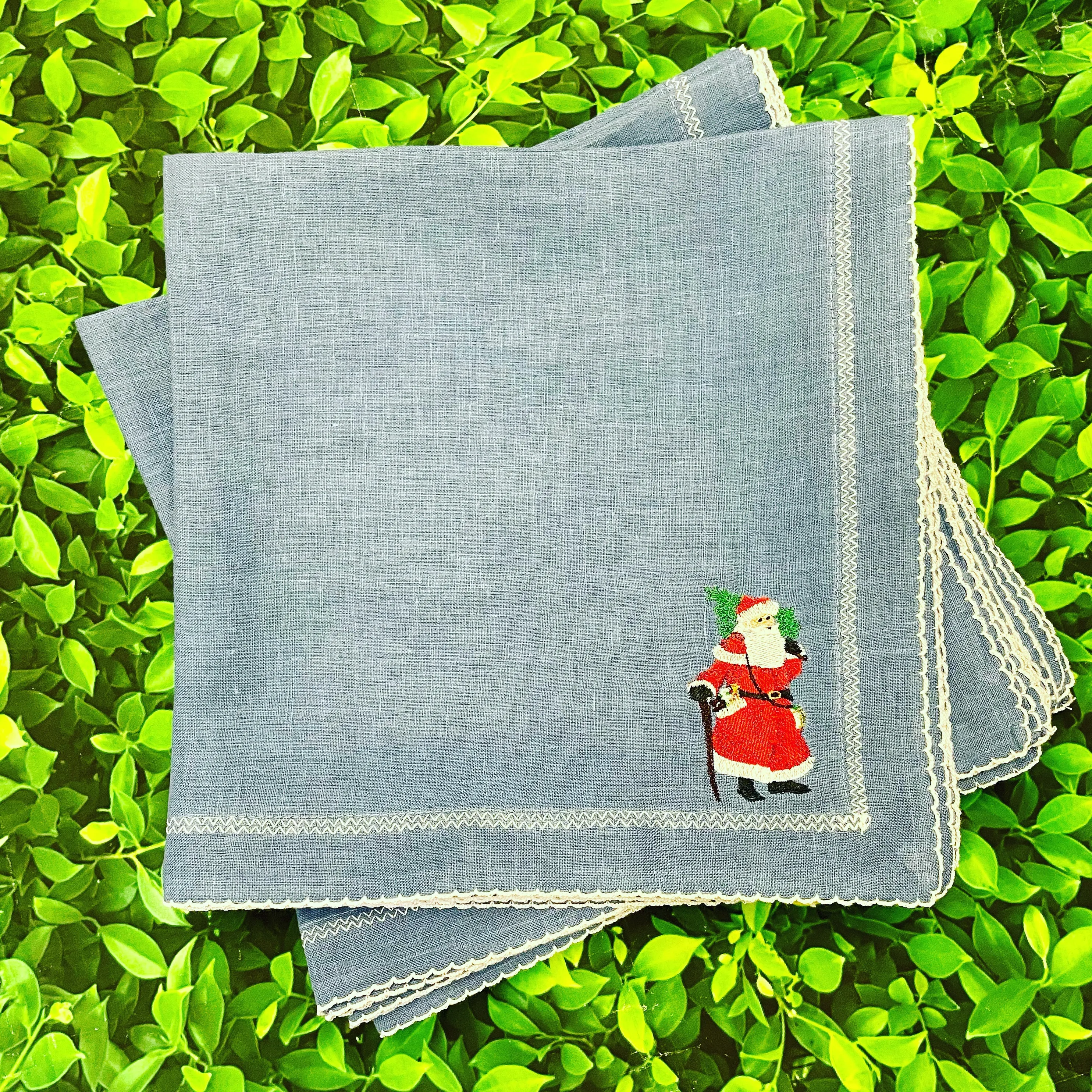 Picot Trimmed Linen Dinner Napkins