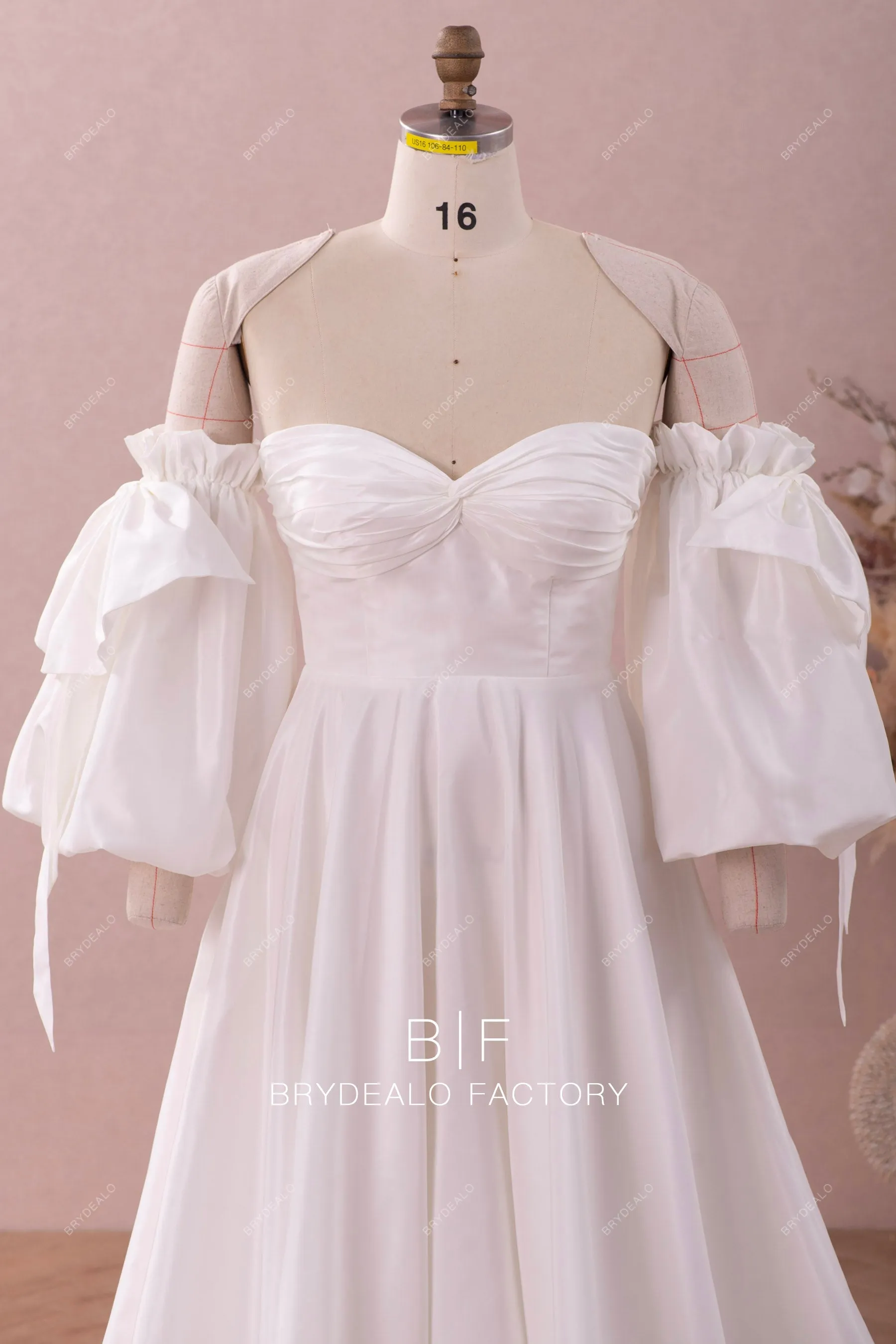 Plus Size Bubble Sleeve Sweetheart Designer Taffeta Wedding Dress