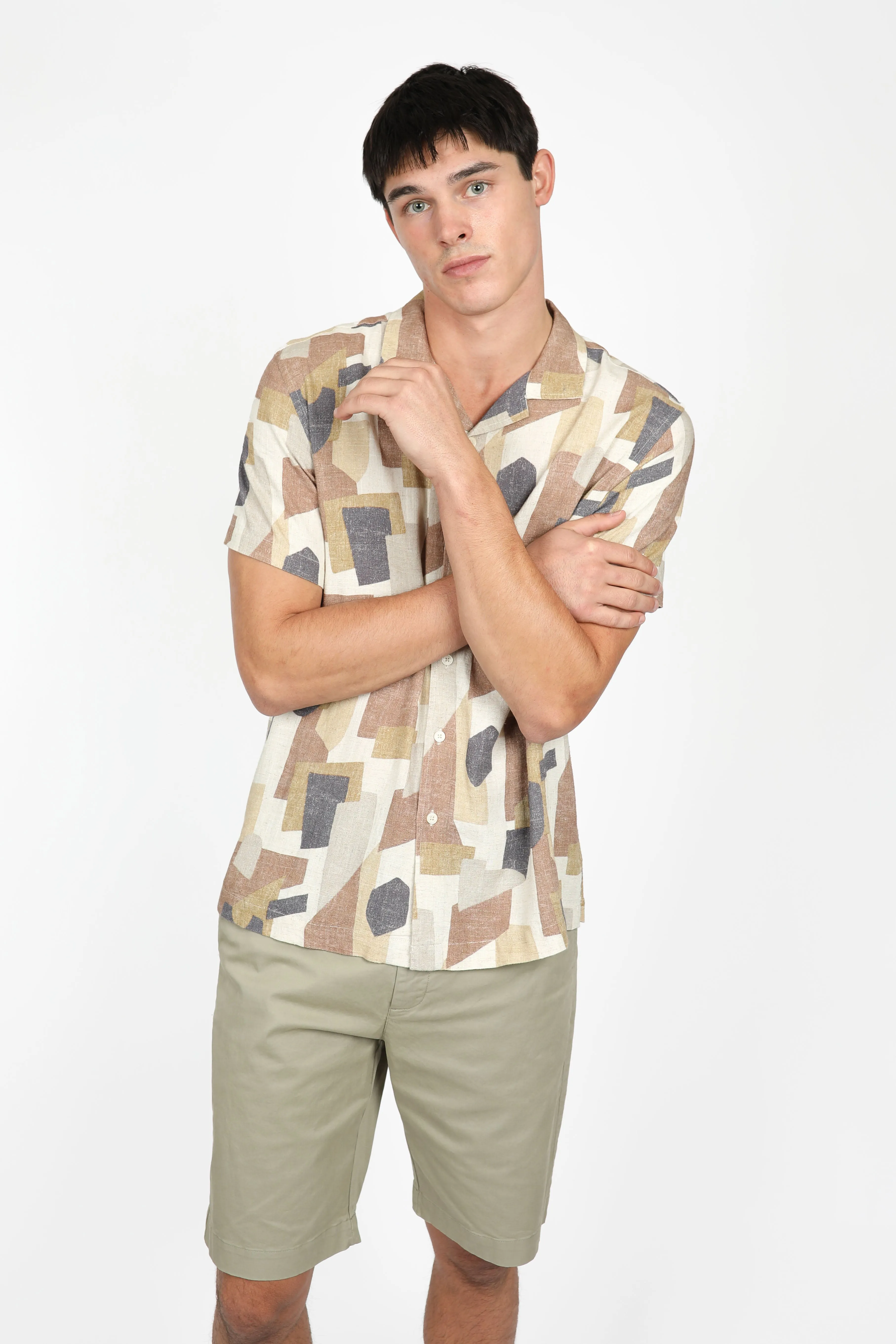 Relaxed Fit Shapes Cuban Collar Shirt