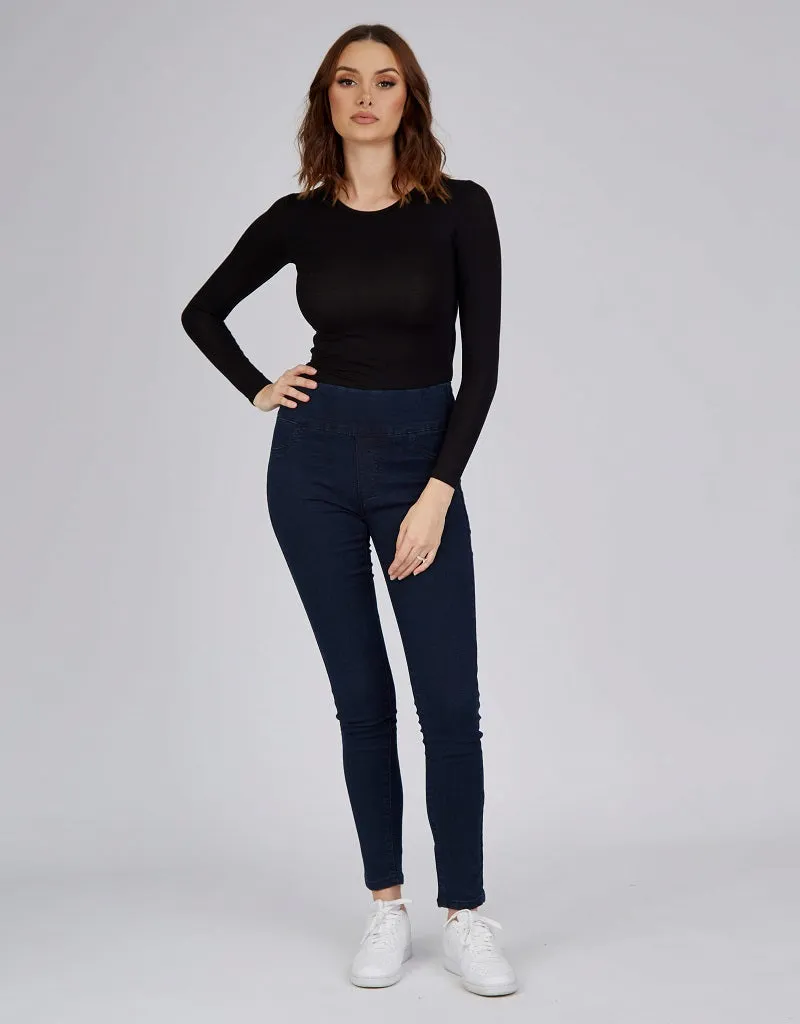 Skinny Pull-On