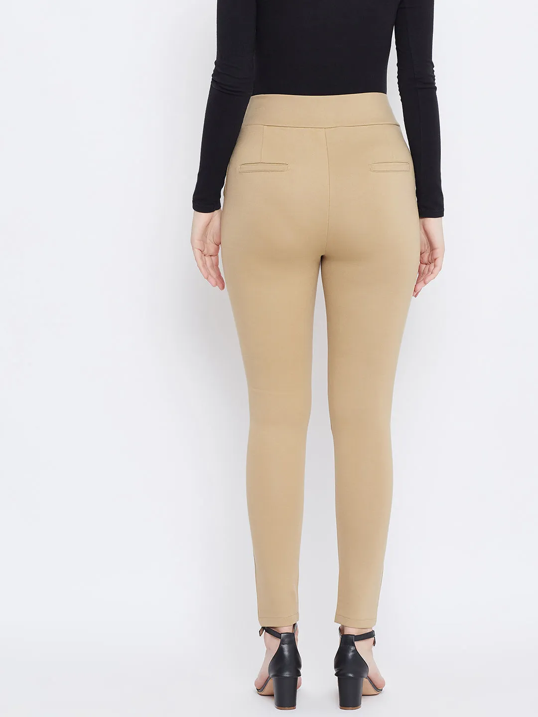 Women Fawn Solid Jeggings