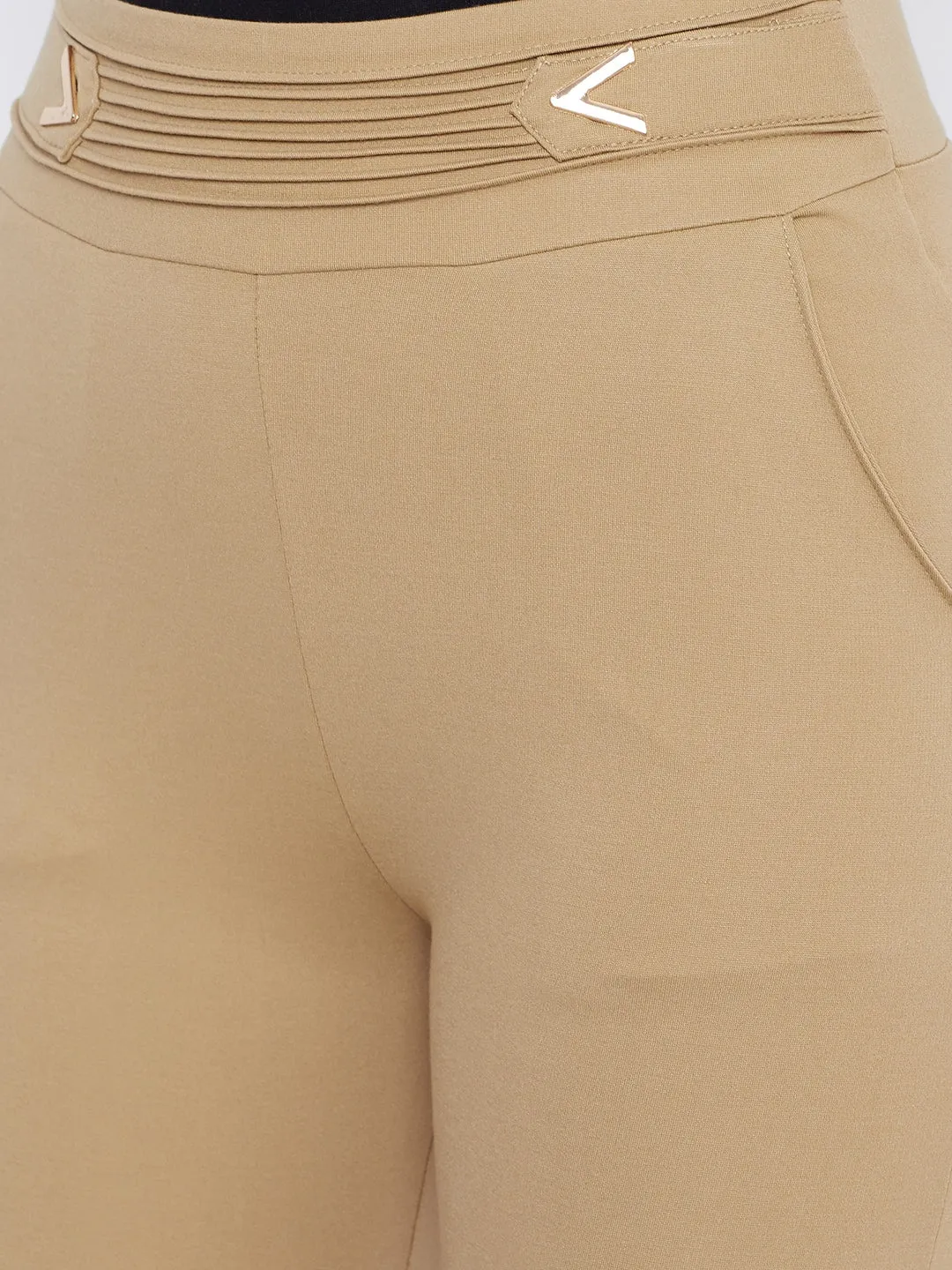 Women Fawn Solid Jeggings