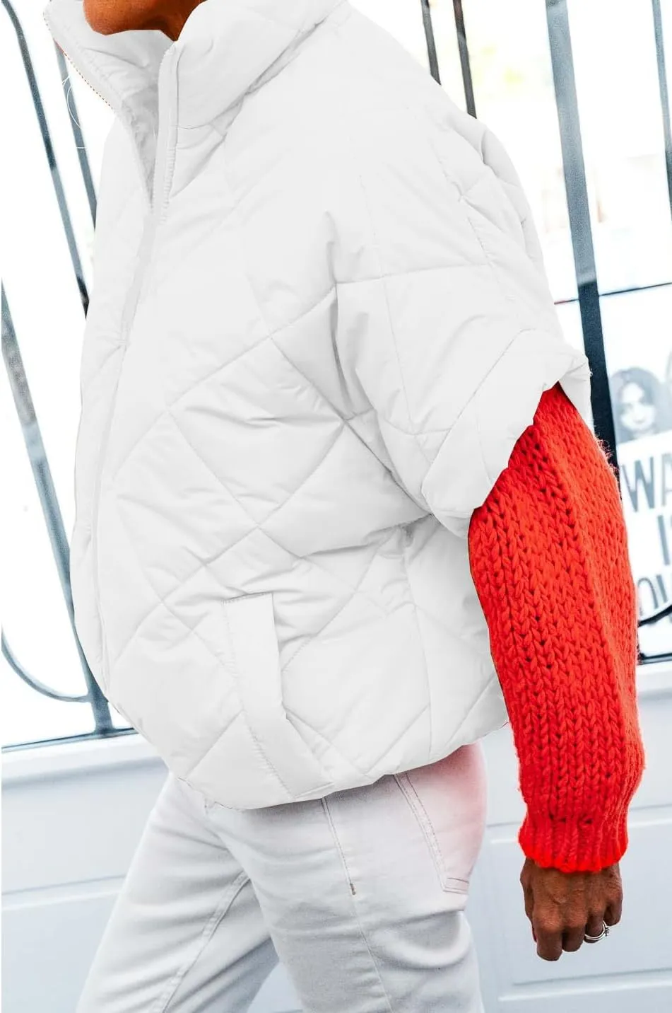 Women's Puffer Vest Stand Collar Zipper Short sleeve Jackets Fashion Winter Lightweight Vests Warm Padded Jacket Coat